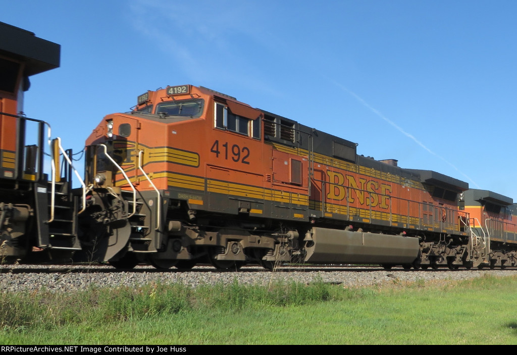 BNSF 4192